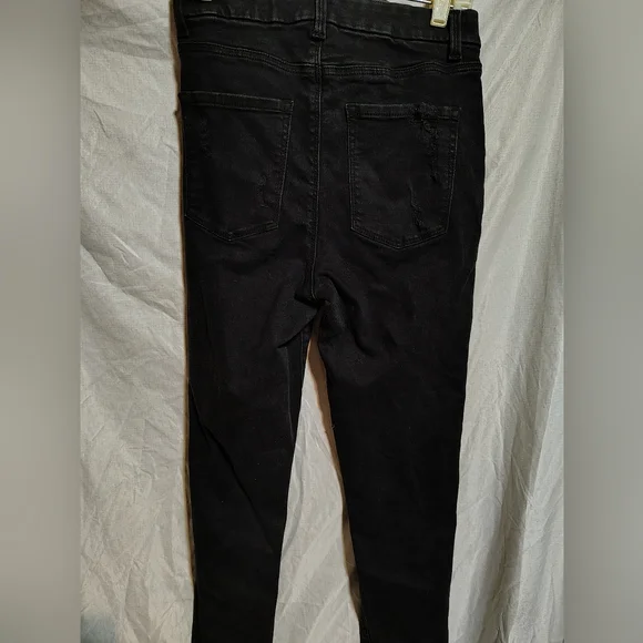 No Boundaries Black Distressed Skinny Jeans for Women - Picture 3 of 3